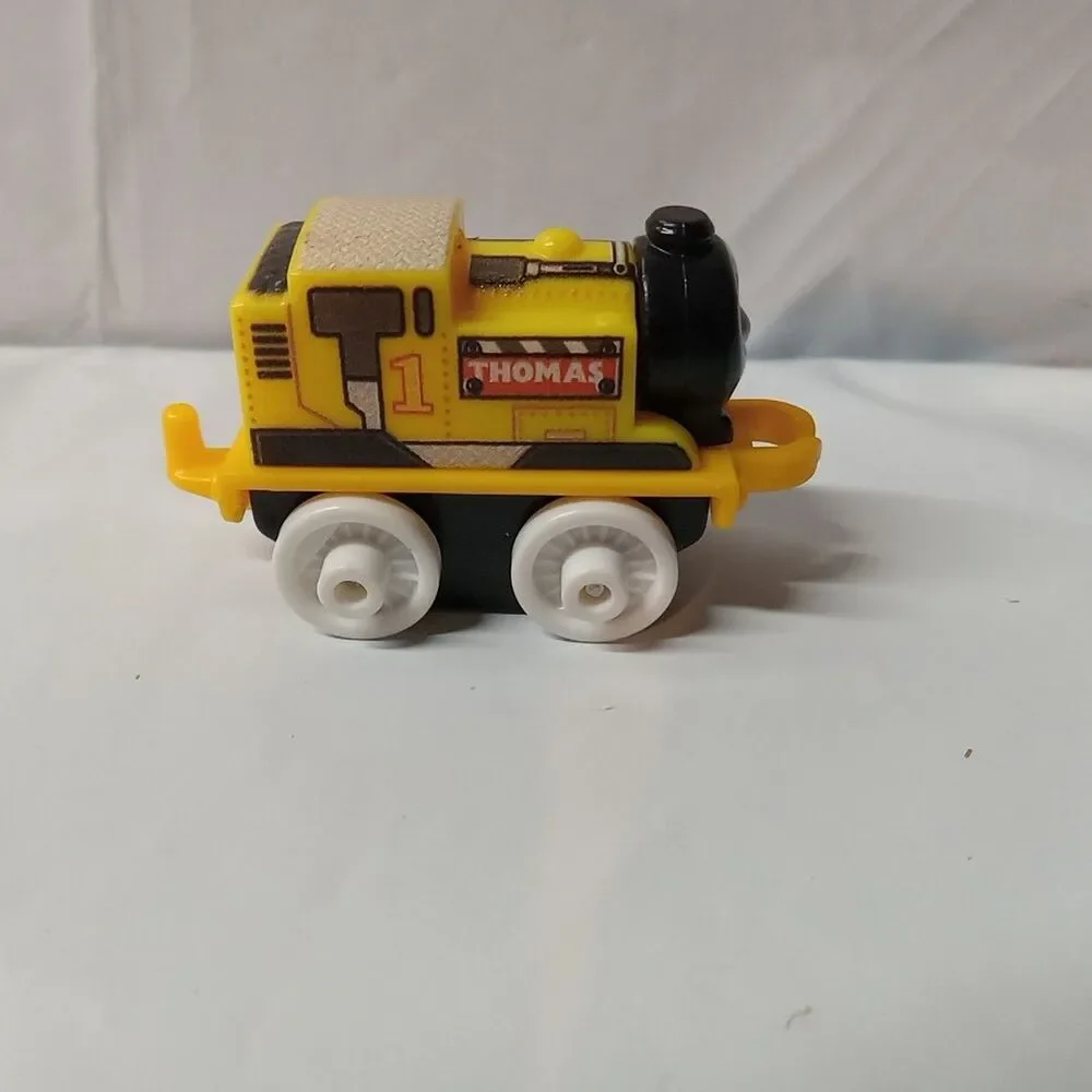 Thomas & Friends MINIS - Construction Thomas the Tank Engine - 2014 Mattel Train
